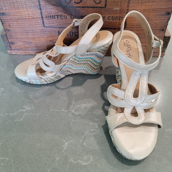 Euro Soft by Sofft Wedge Sandals - Picture 1 of 6